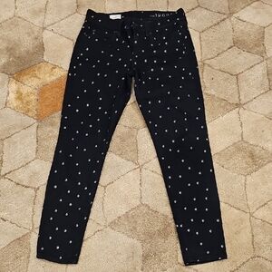 GAP Black Skinny Jeans with Classic Style